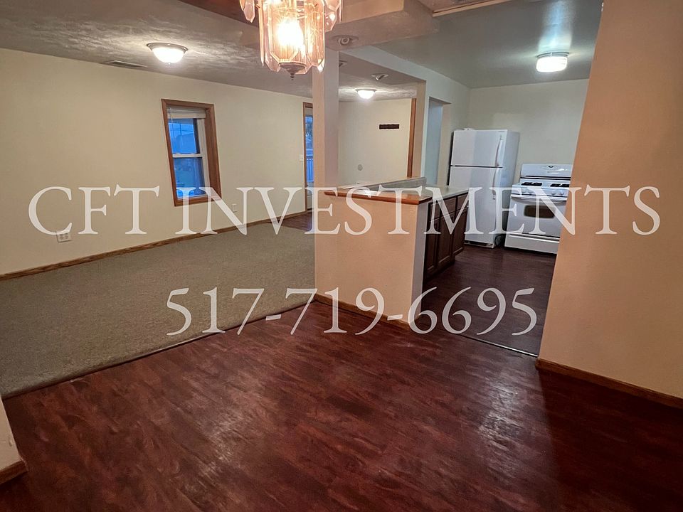 Dining Room or Flex Space