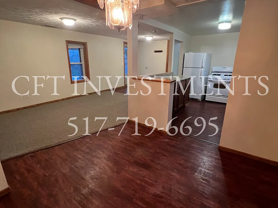 Dining Room or Flex Space