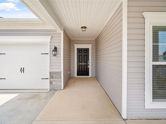 5th image of 6506 Knob Creek Dr