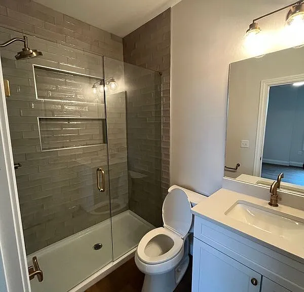 140 W 13th St — Photo 17