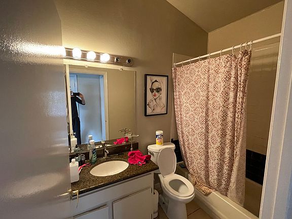 5th image of 160 Loma Bonita Dr