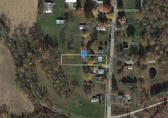 3rd image of 61 Townsend St