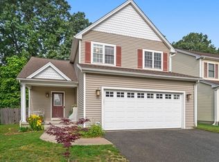 218 Wollaston St, Springfield, MA 01119