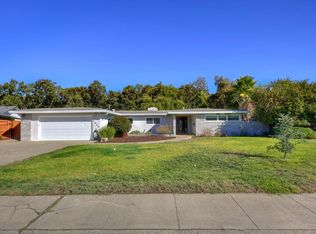7045 Cromwell Way, Sacramento, CA 95822