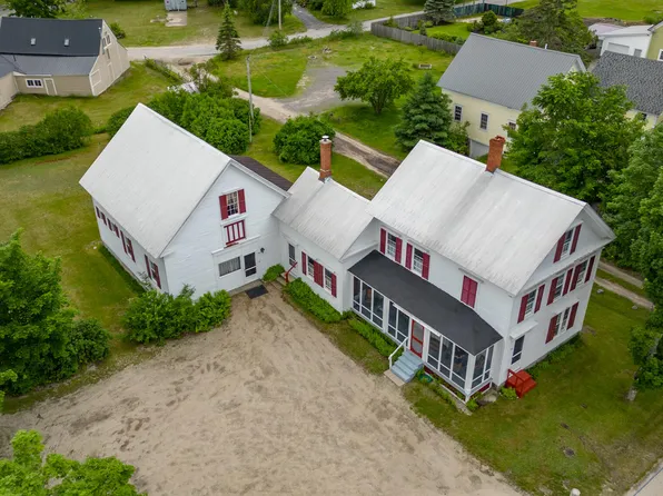 96 Maple Street, Cornish, ME 04020