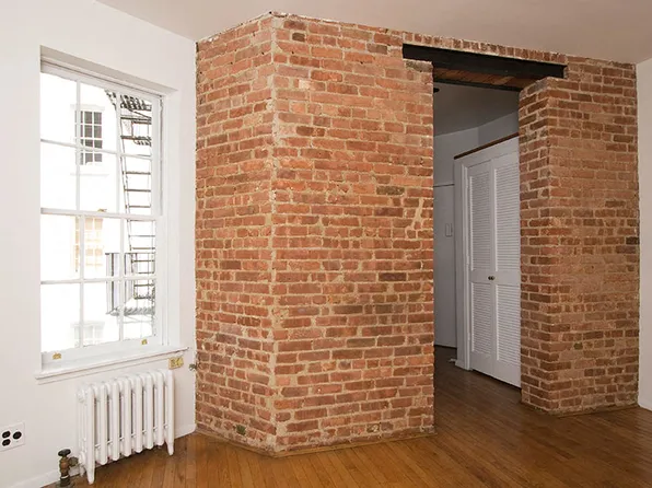 320 East 92nd Street image 1 of 4