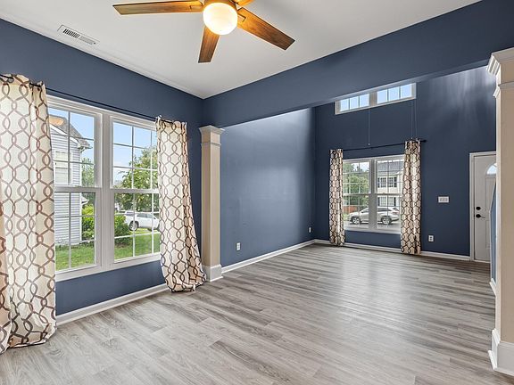 3rd image of 205 N Weststone Blvd