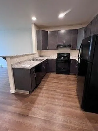 2 bed, 933 sqft, $1,146 — Photo 3