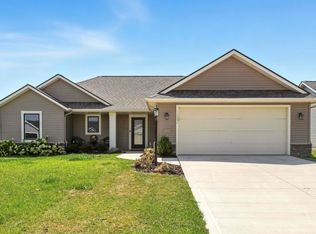 13287 Silk Tree Trl, Fort Wayne, IN 46814