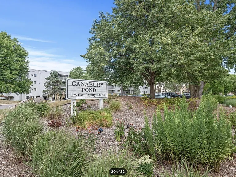 175 County Road B2 E #308 — Photo 28
