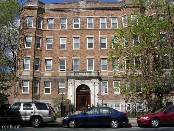 211 Park Dr. Boston - Fenway Building Photo 1 (1)