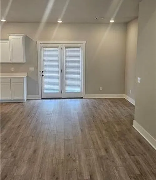 310 W Kinniburgh Dr — Photo 3