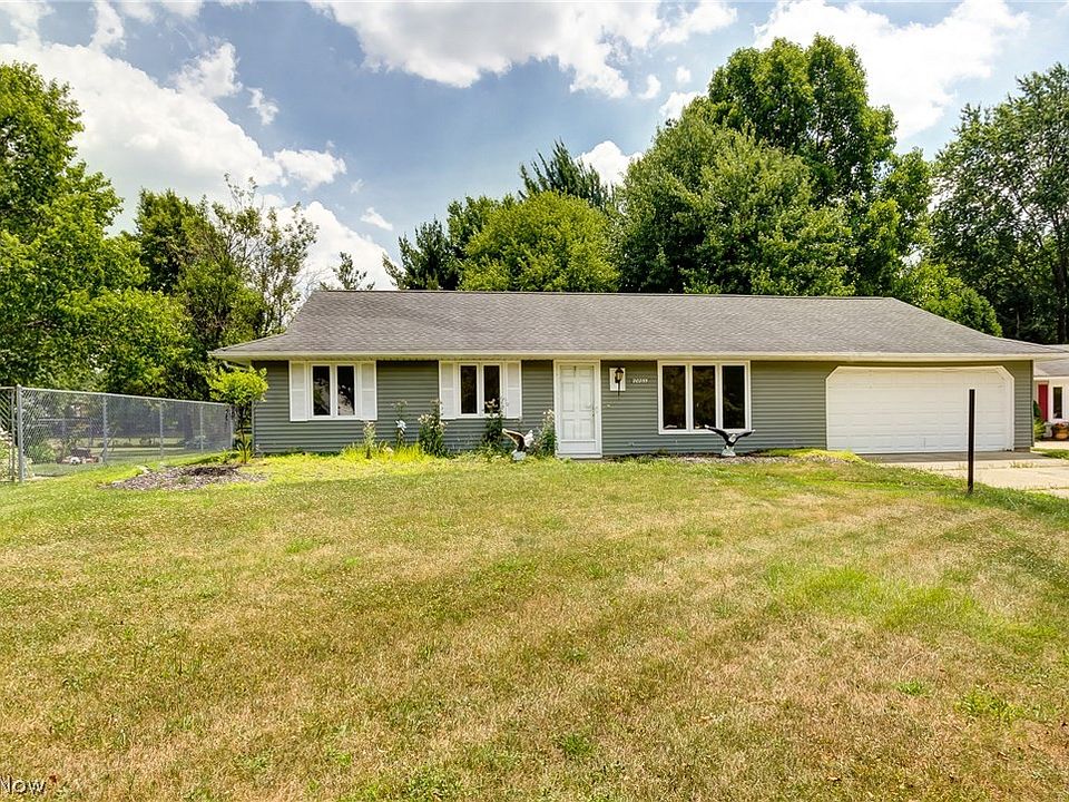 1st image of 20255 Birchwood Ln