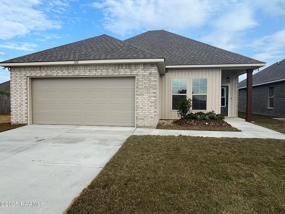 1st image of 300 Wakely Ct