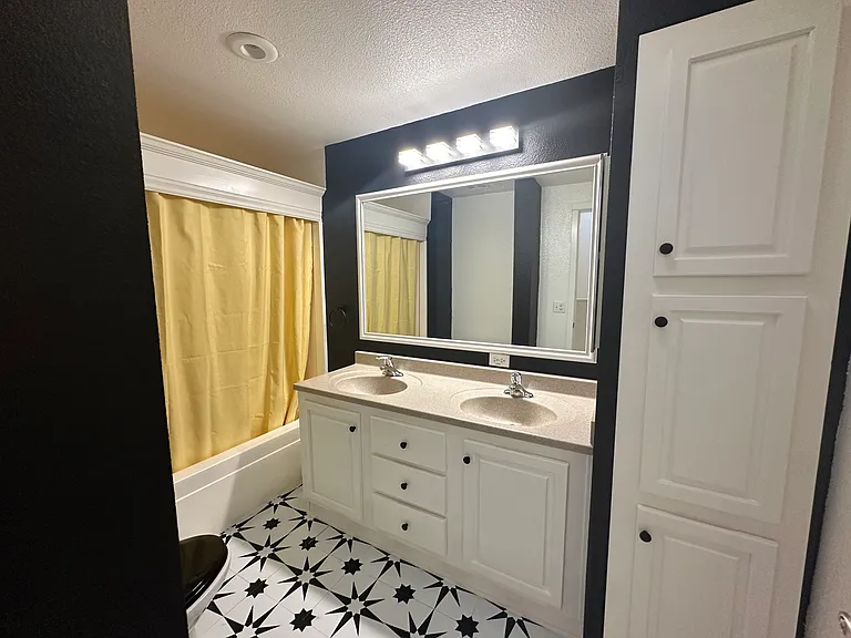 3rd Floor Bathroom