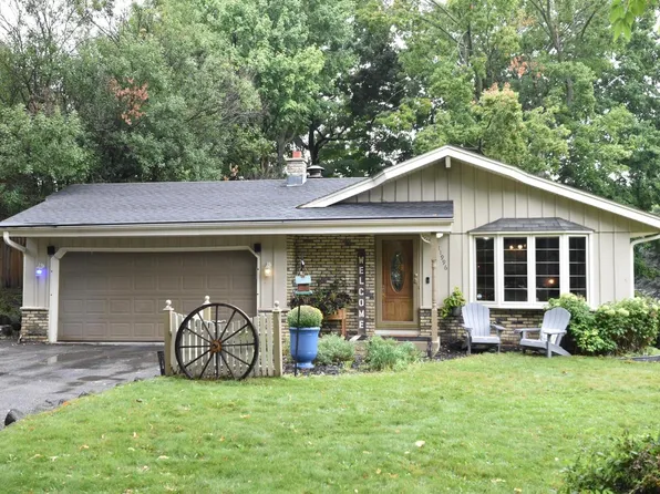 11996 West Morgan AVENUE, Milwaukee, WI 53228