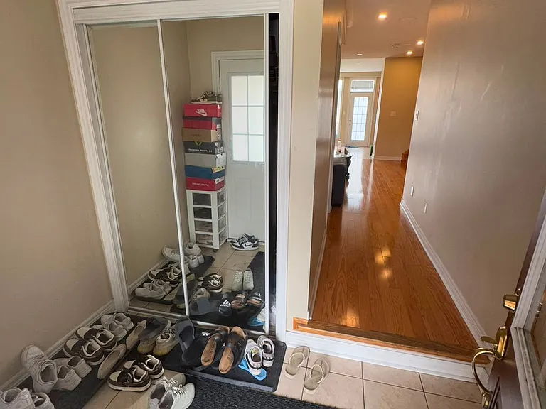 34 Pefferlaw Cir — Photo 2