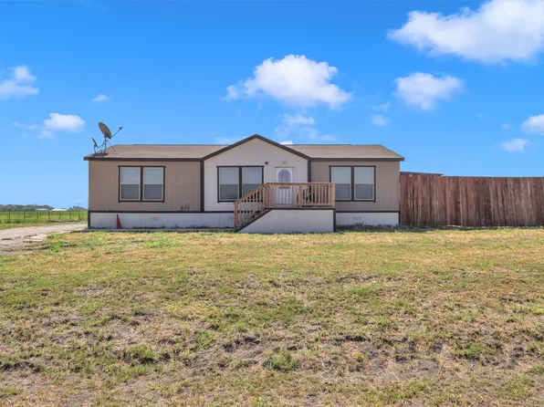311 Cochise Dr, Ferris, TX 75125