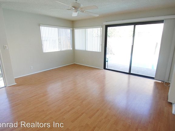 2nd image of 322 W Avenida Palizada APT D