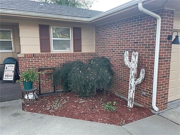 4th image of 510 Fairway Dr
