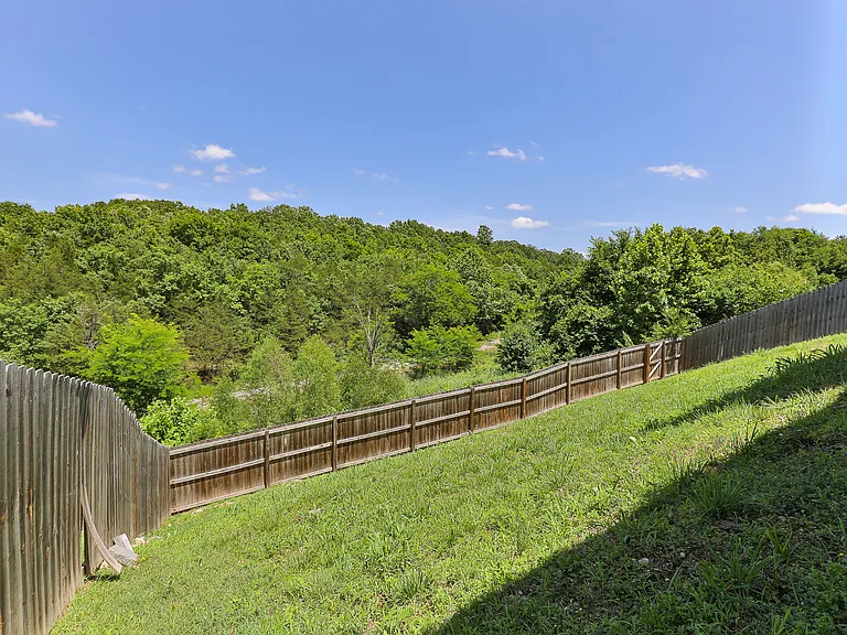 116 Whispering Meadows Pkwy — Photo 31
