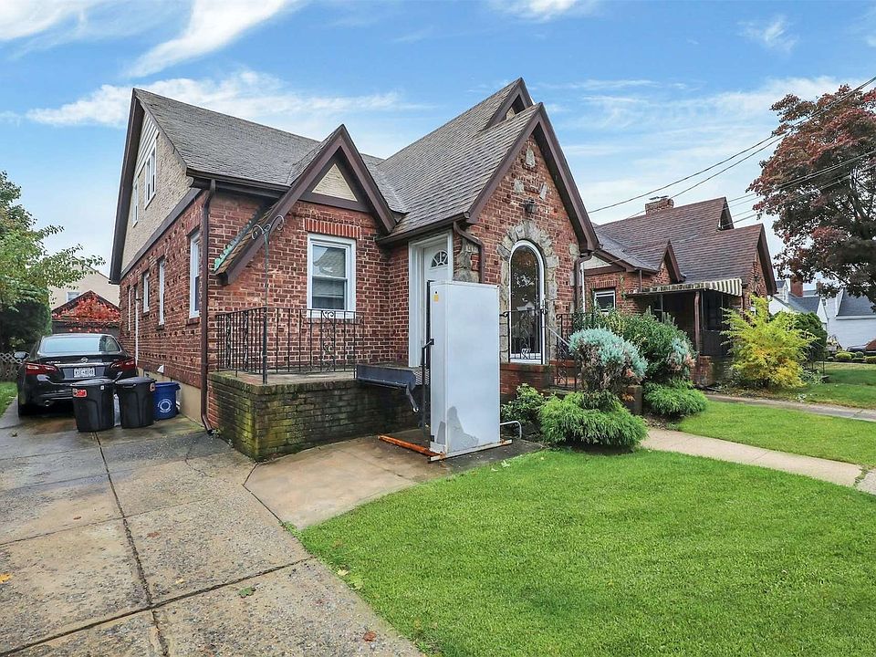 114 3rd Street, New Hyde Park, NY 11040 Zillow