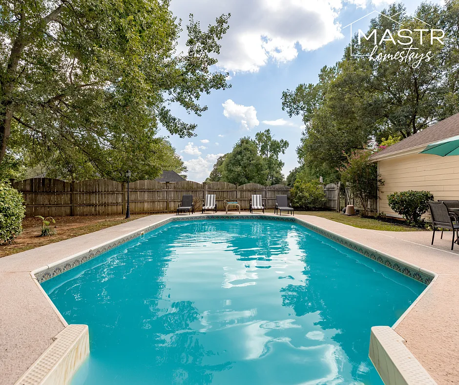 3 bed, 1492 sqft, $5,000 — Photo 1