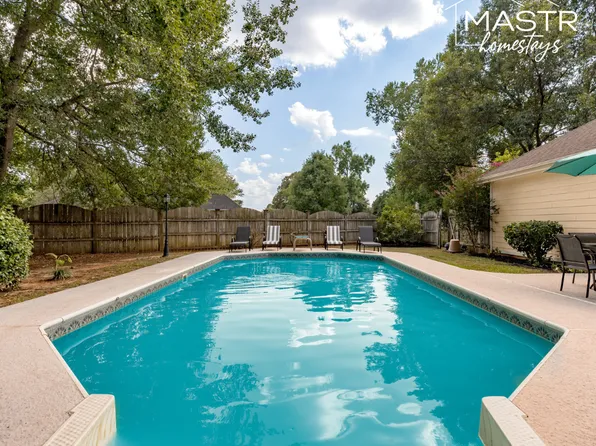 107 Tappan Ct, Warner Robins, GA 31088