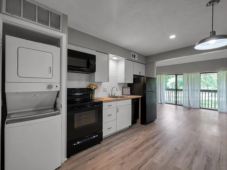 12900 Walden Rd #1010J — Photo 6