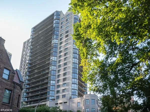 33 W Delaware Pl APT 13E, Chicago, IL 60610