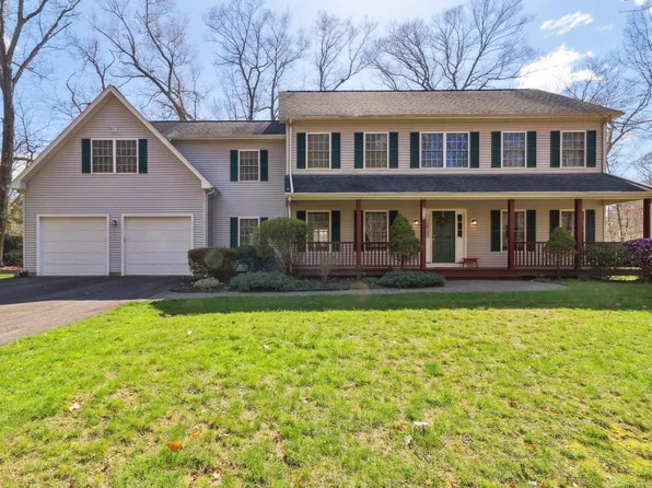 235 Moss Farms Road, Cheshire, CT 06410