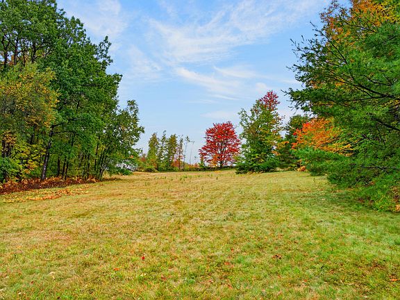 4th image of 316 Blinn Hill Road
