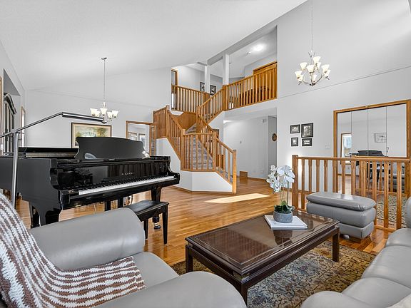 5th image of 303 Burton Rd NW