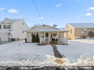 235 Roberts Ave, Conshohocken, PA 19428