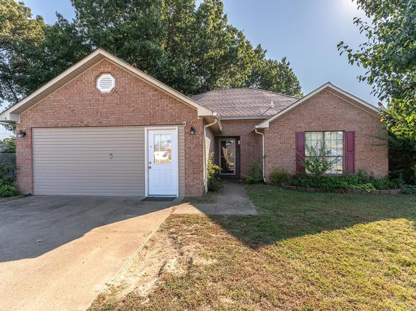 5004 Brac Pl, Jonesboro, AR 72404