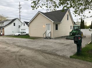 9725 Willow Ct, Algonac, MI 48001