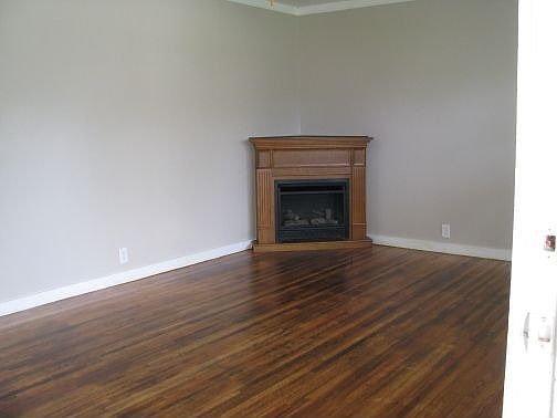 3rd image of 1031 S B St