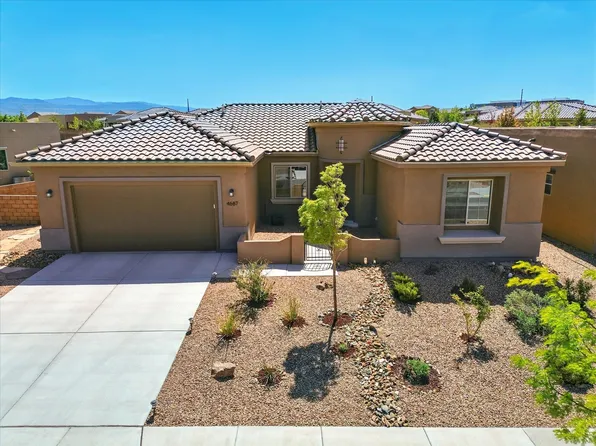 4687 Lluvia Encantada, Santa Fe, NM 87507