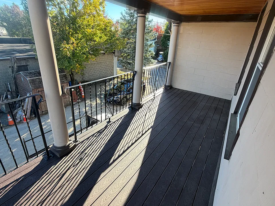 92 Winchester St #1