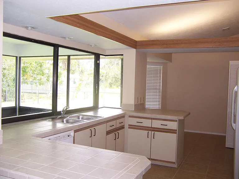 2163 SE Shelter Dr — Photo 7