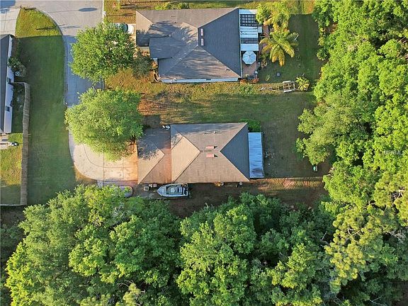 5th image of 7777 Country Chase Ave