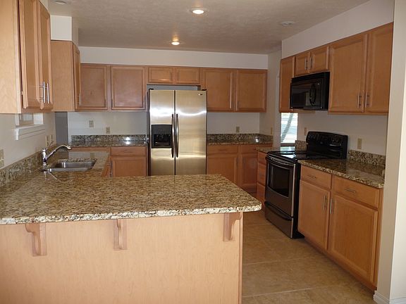 5th image of 2121 E Camino Way