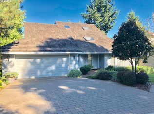 16943 Cherry Crest Dr, Lake Oswego, OR 97034