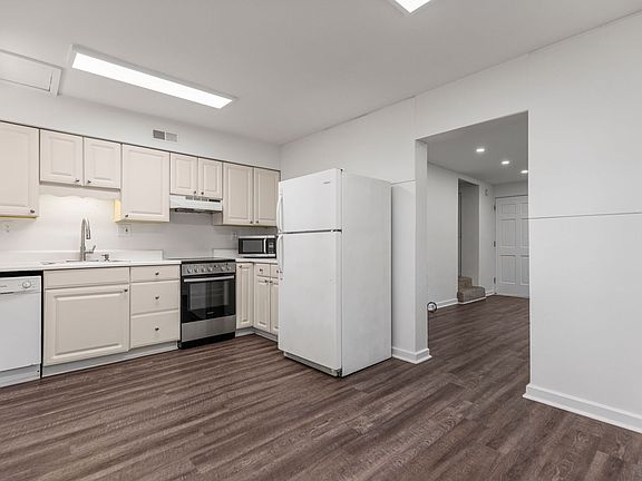 4th image of 53 Faris Cir