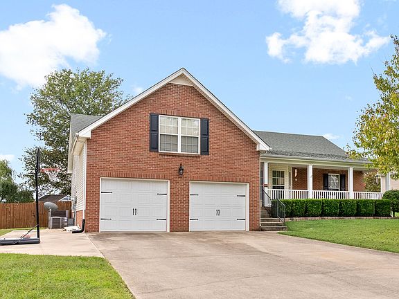 2nd image of 3925 Justene Ct