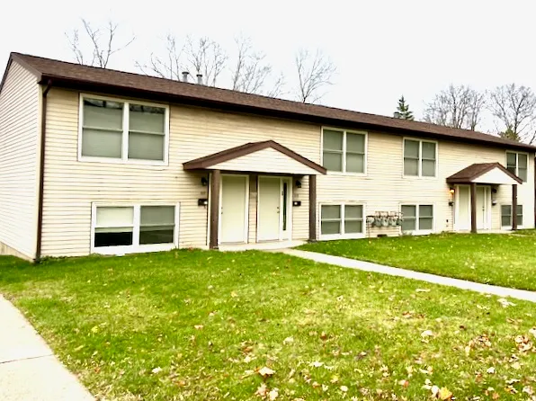 521 Cedar St NE, Grand Rapids, MI 49503