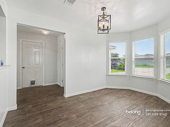 2nd image of 5049 Hauna Ln