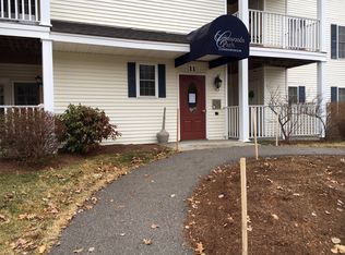 11 Crosswoods Path Blvd APT 13, Merrimack, NH 03054