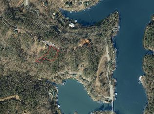 18 Lure Ridge Dr, Lake Lure, NC 28746