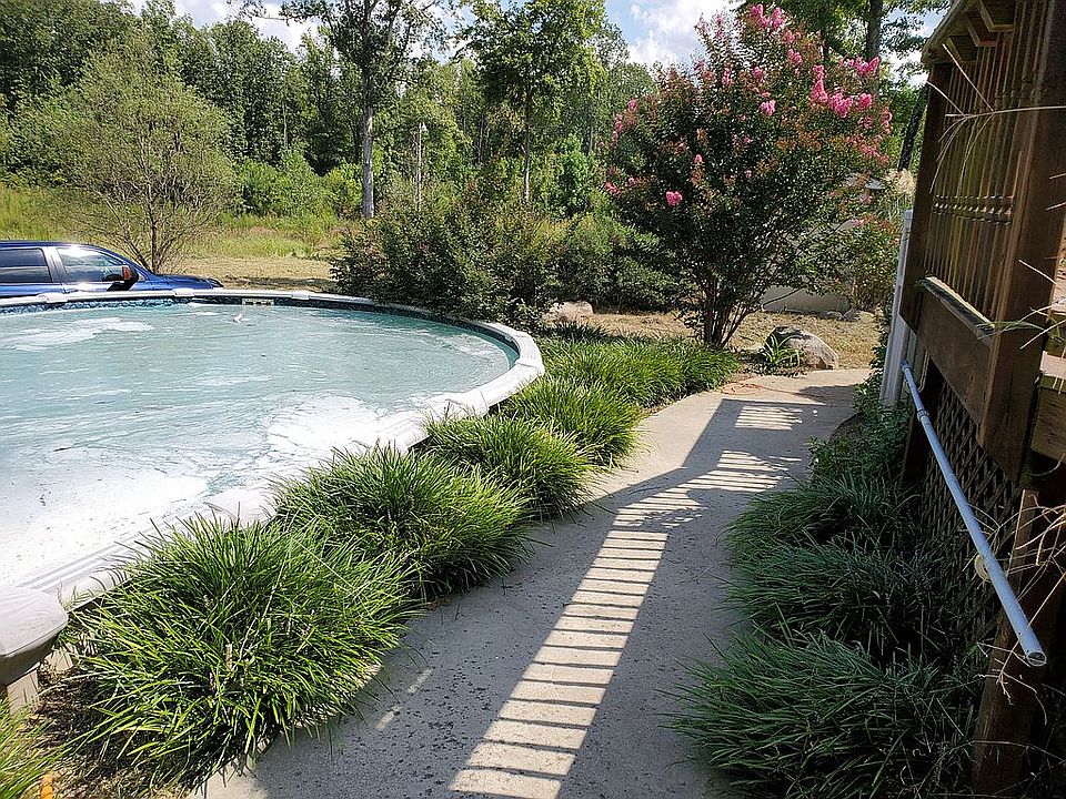 2nd image of 115 Allyson Ln